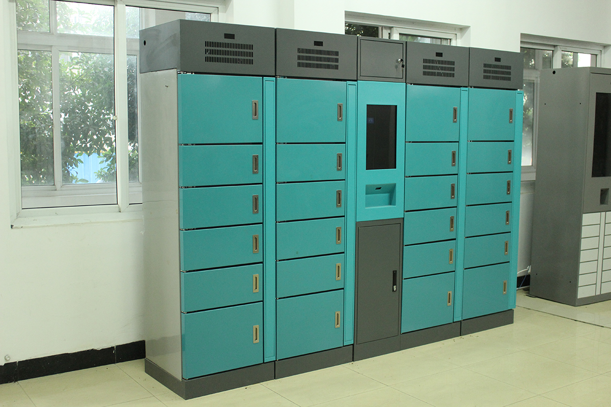 Smart Cold-Chain Equipment Optimized for Canadian Conditions